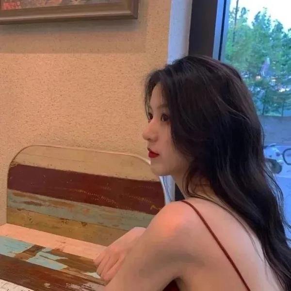 俏女复仇